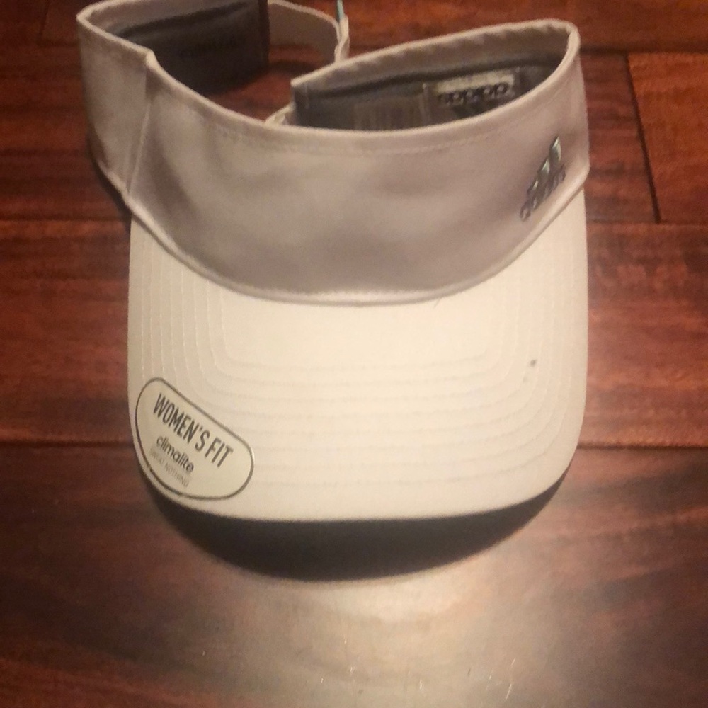 Adidas visor